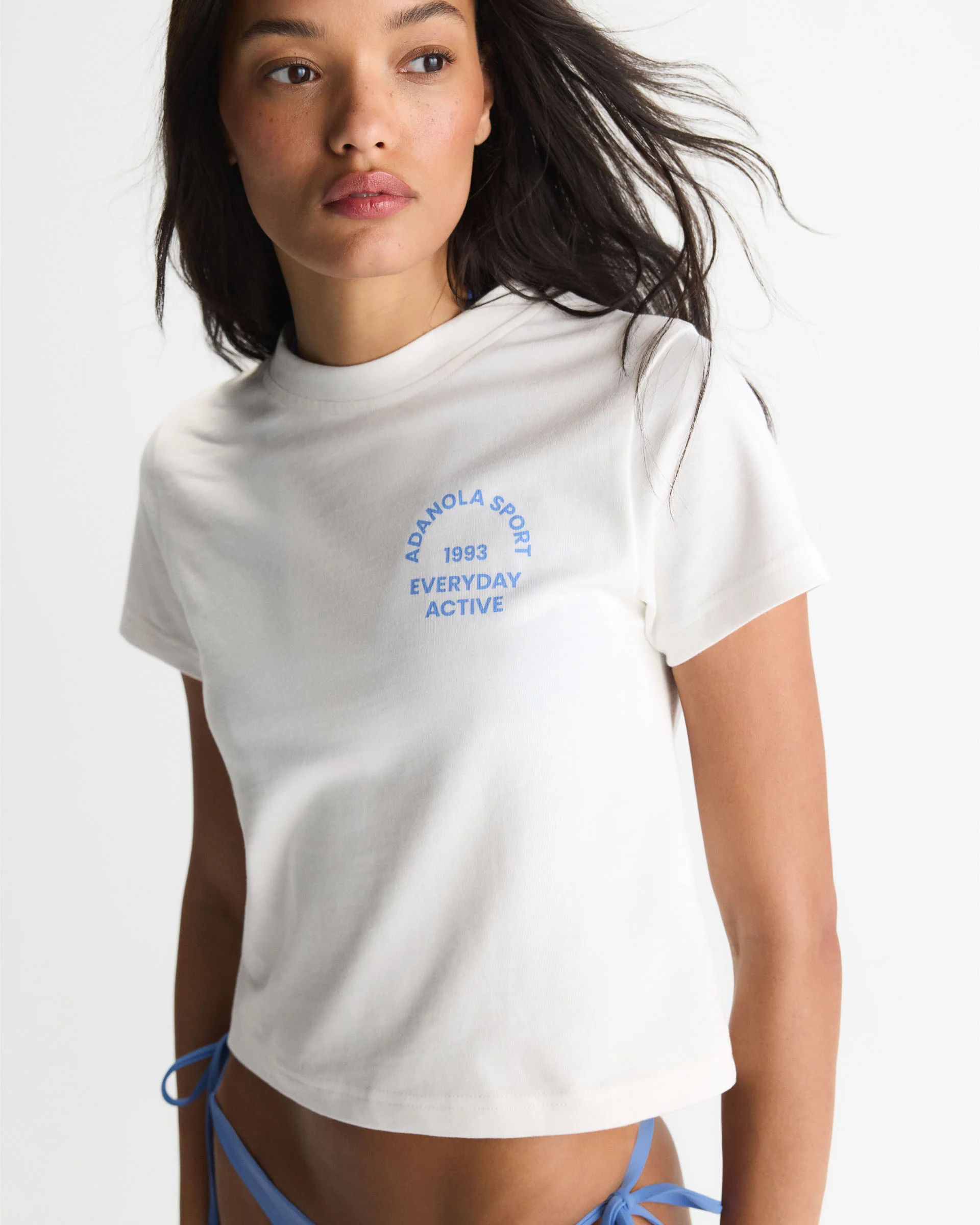 Everyday Active Classic T-shirt - White/Blossom Blue - Image 3