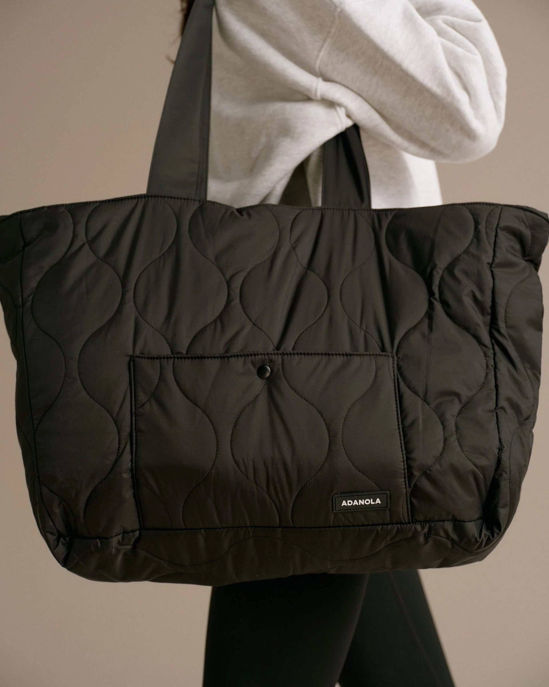 Quilted Nylon Tote Bag - Black - Image 3