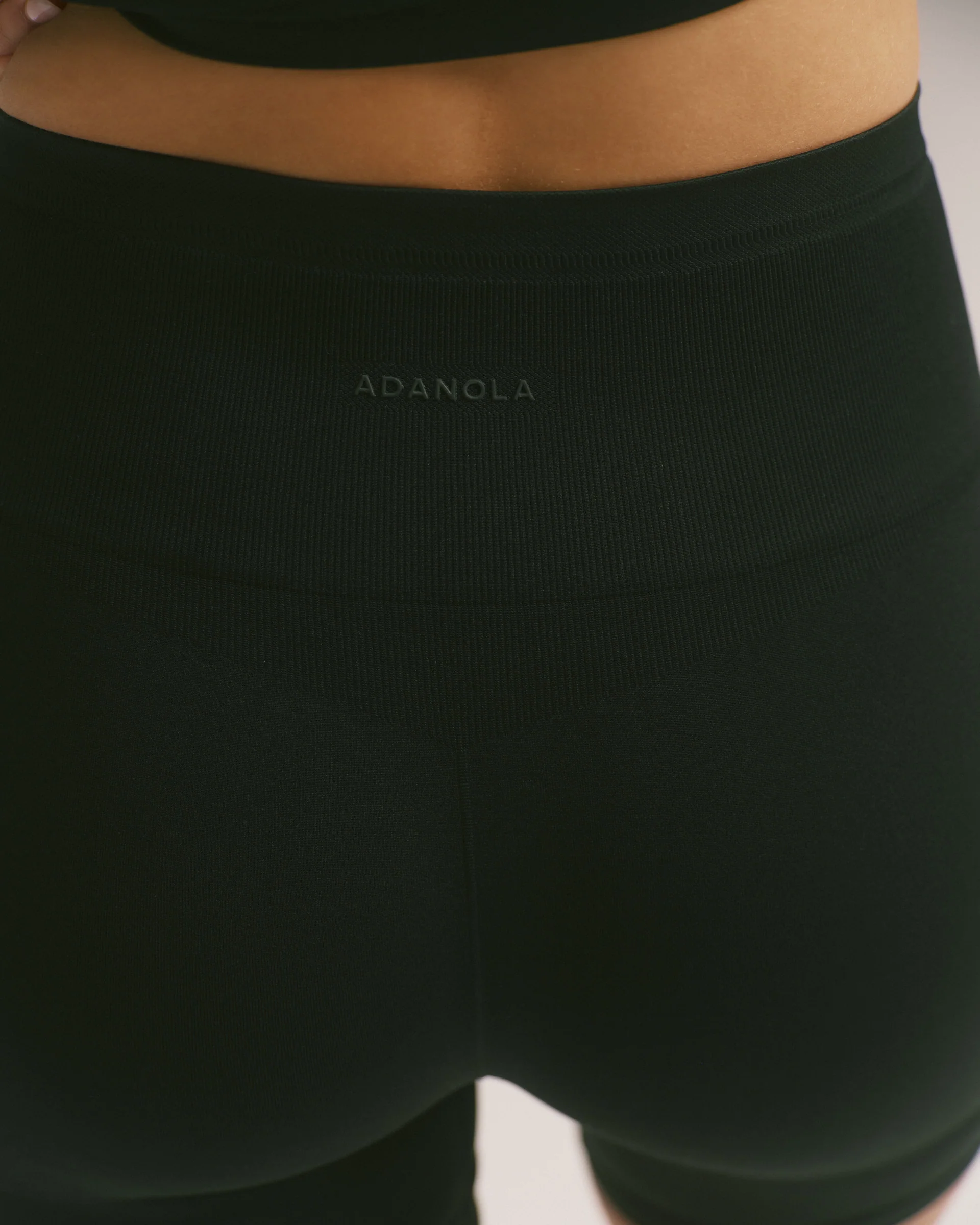 Seamless Crop Shorts - Black - Image 4