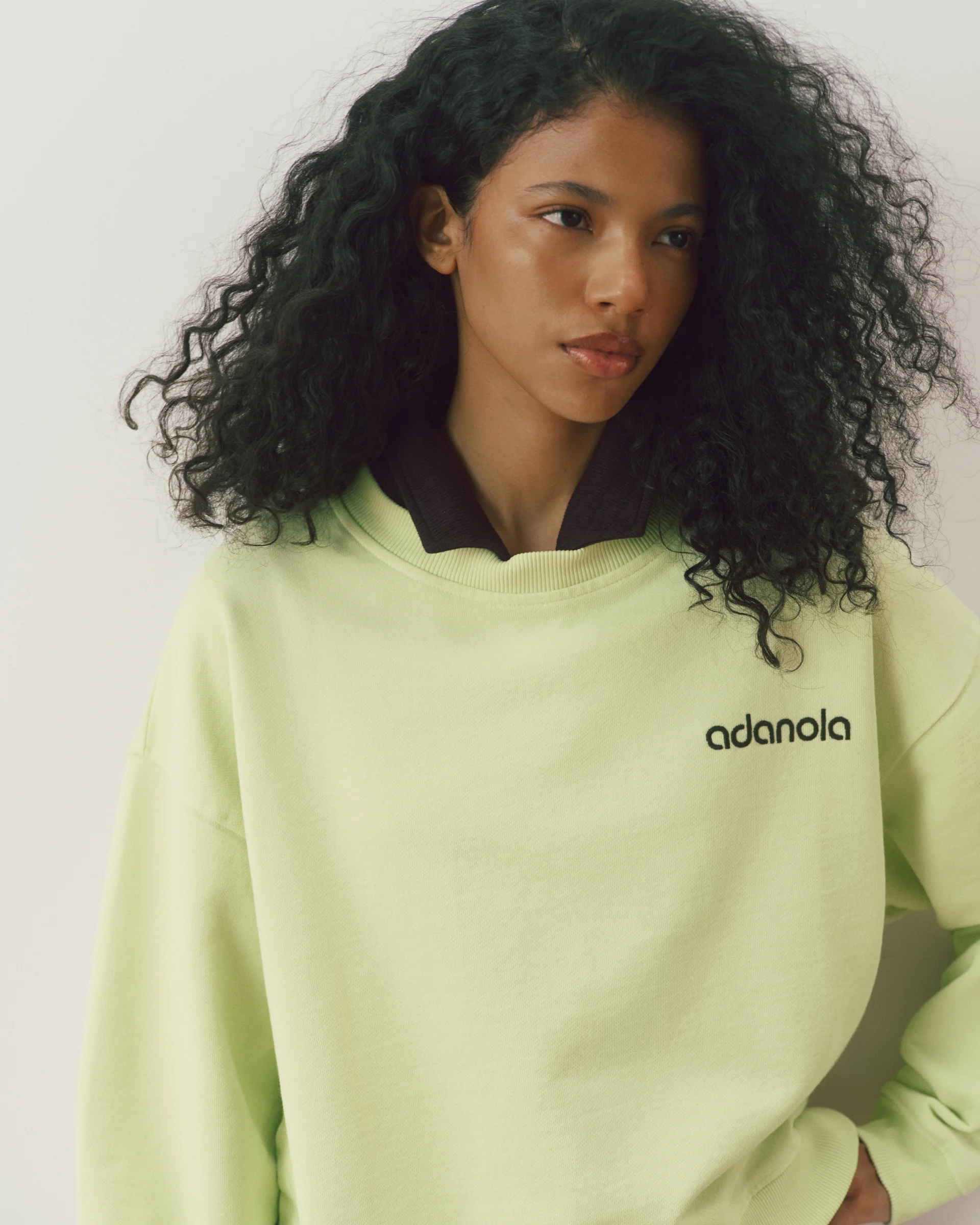 Studio Loose Fit Sweatshirt - Washed Lime Green/Coffee Bean - Image 3