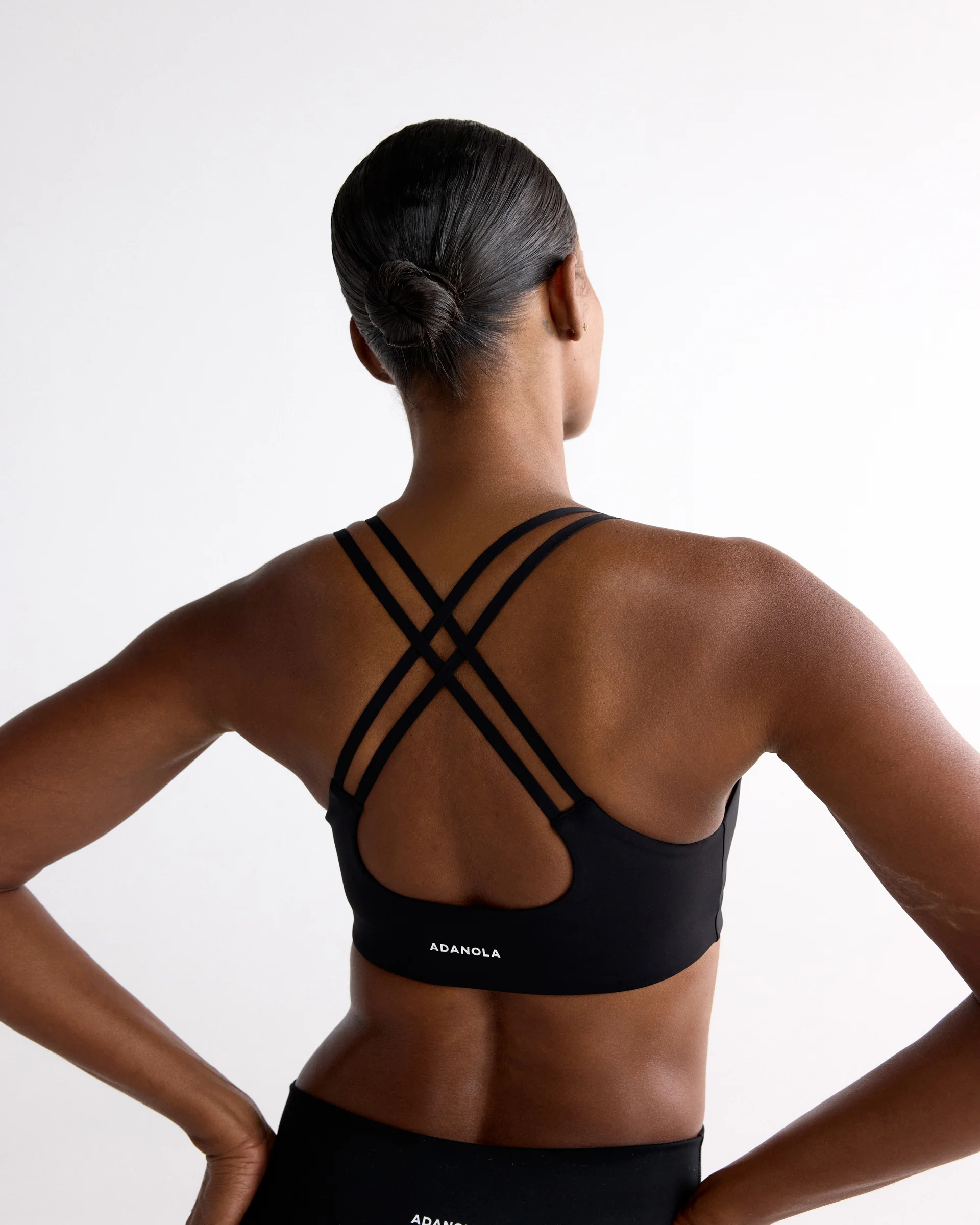 Ultimate Cross Back Bra - Black - Image 2