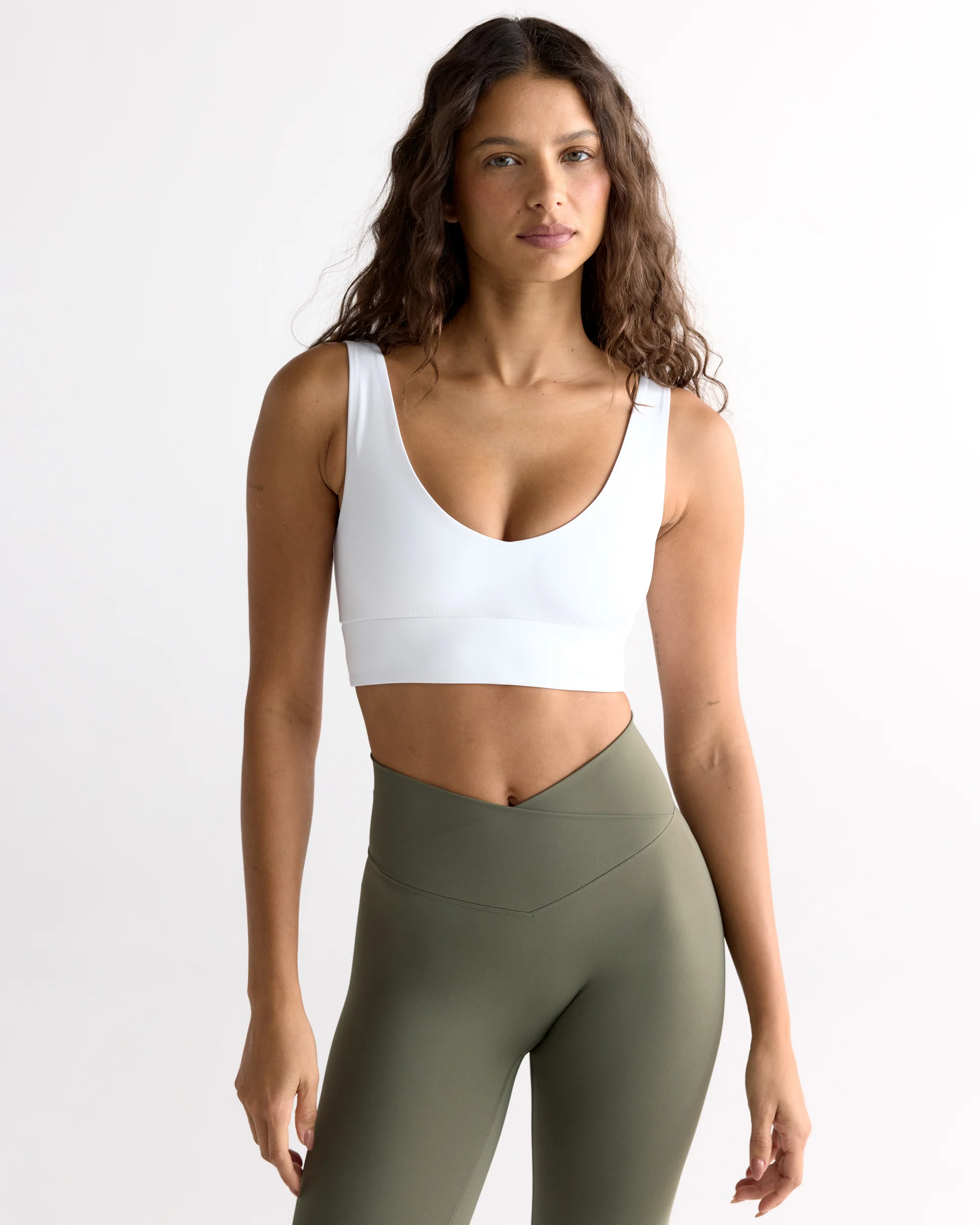 Ultimate V-Neck Bra - White - Image 5
