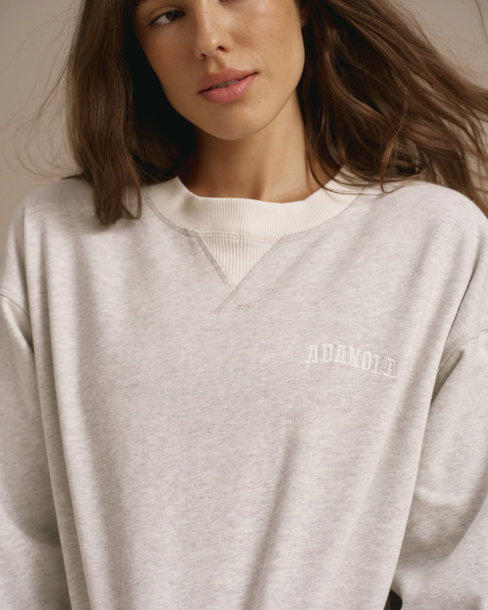 Varsity Loose Fit Sweatshirt - Light Grey Melange/Marshmallow White - Image 3