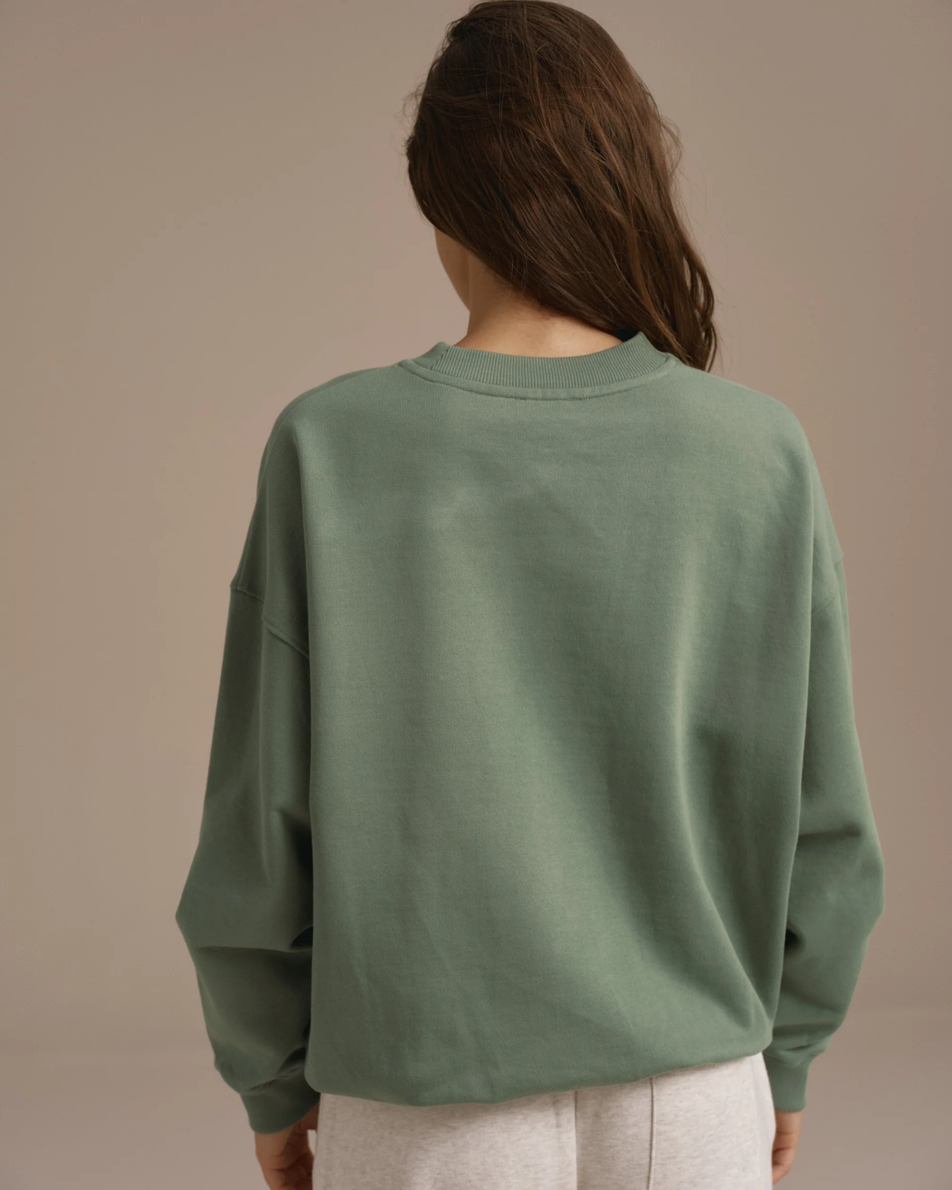 Varsity Oversized Sweatshirt - Eden Green/Marshmallow White - Image 2