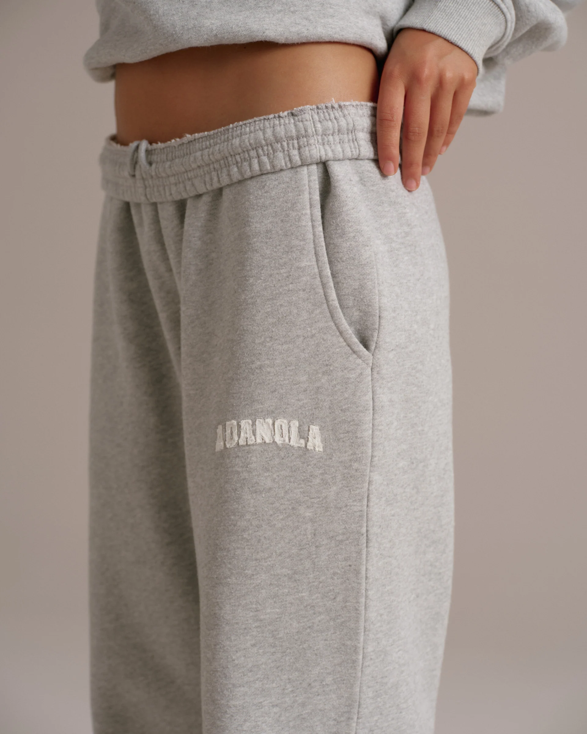 Varsity Straight Leg Sweatpants - Grey Melange/Marshmallow White - Image 3